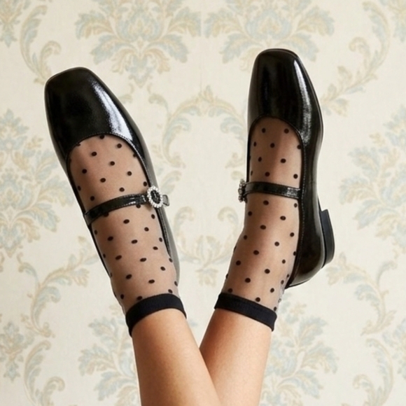 Time and Tru Shoes - Mod Balletcore Patent Jewel Buckle Mary Jane Flats